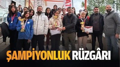 Şampiyonluk r&uuml;zg&acirc;rı&hellip;