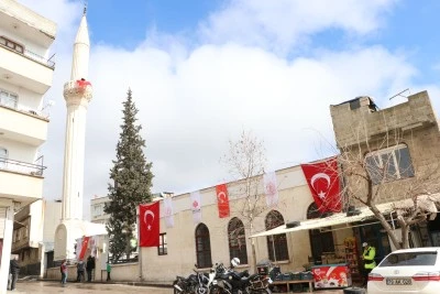 &nbsp;Deprem sonrası restorasyonu tamamlanan 2 cami ibadete a&ccedil;ıldı