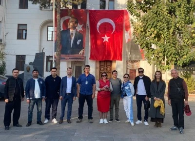 Basın mensuplarından oluşan yabancı uyruklu kafile&nbsp;Siirt'i gezdi