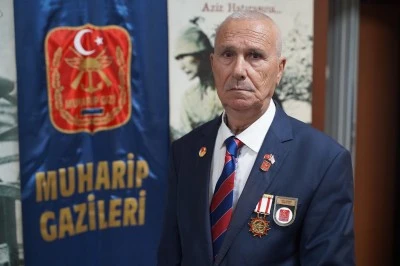 &nbsp;Kıbrıs gazisi, Rumların kadın ve &ccedil;ocuklara yaptığı zulm&uuml; unutamıyor