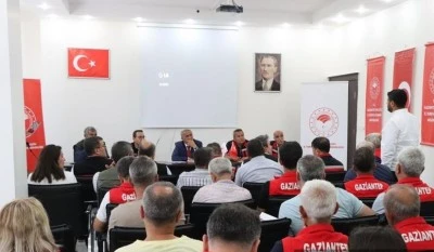 &nbsp;Tarım sekt&ouml;r&uuml;n&uuml;n sorunları &uuml;reticilerle değerlendirildi