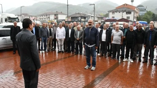 Asker arkadaşları uzun yıllar sonra&nbsp; bir araya geldi