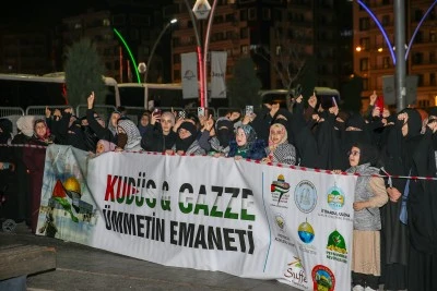 İsrail'in Gazze'ye saldırıları&nbsp;Diyarbakır'da protesto edildi