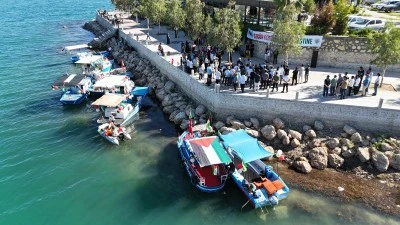 &nbsp;Filistin'e ve K&uuml;resel Sumud Filosu'na destek