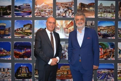 DEPREMİN YILD&Ouml;N&Uuml;M&Uuml;NDE İZMİRLİLER'E ANLAMLI RUHSAT