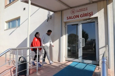 &nbsp;Boksta T&uuml;rkiye şampiyonu oldu