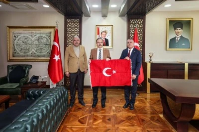 &nbsp;Vali Kızılkaya'ya ziyaret