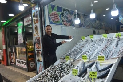 Sazan balığı, tezg&acirc;hların g&ouml;zdesi&hellip;