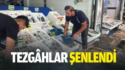 Tezg&acirc;hlar şenlendi