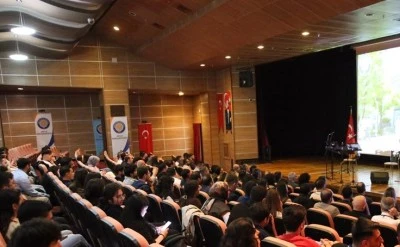 &nbsp;"Sınıftan Sekt&ouml;re: Kariyer Yolculuğu" &ccedil;alıştayı d&uuml;zenlendi