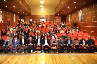 &nbsp;Gen&ccedil;ler iş temsilcileriyle buluştu