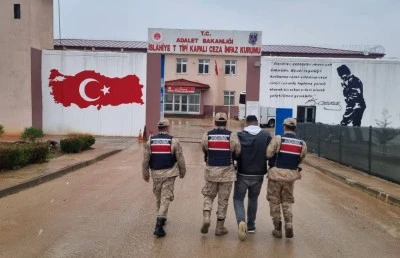 &nbsp;Firari h&uuml;k&uuml;ml&uuml; yakalandı