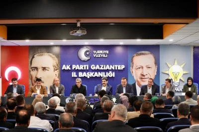 &nbsp;Aksu, partisinin Gaziantep İl Başkanlığını ziyaret etti