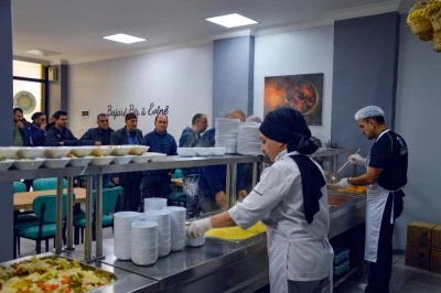 &lsquo;Halk Lokantası yoksullar, emekliler ve &ouml;ğrenciler i&ccedil;in harika bir şey&rsquo;