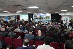 Halk sordu Eş Başkanlar yanıtladı: Size ulaşmanın yollarını &ccedil;eşitlendireceğiz