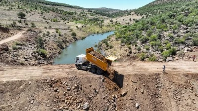 Hayvanların suyunu karşılayan g&ouml;let onarıldı
