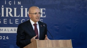 Hazine ve Maliye Bakanı Mehmet Şimşek Kırıkkale'de İş D&uuml;nyasıyla Buluştu