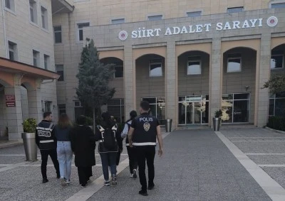 Hırsızlık olaylarına karıştıkları iddiasıyla 3 kadın tutuklandı