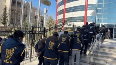 Hırsızlık operasyonu kapsamında 14 zanlı tutuklandı