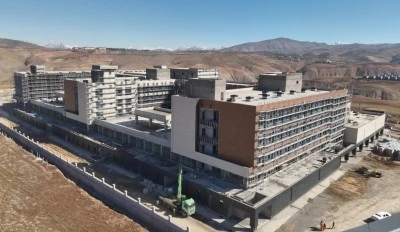 Hızla y&uuml;kselen "akıllı hastane"de sona gelindi