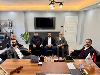 H&uuml;da Par&rsquo;dan AK Parti&rsquo;ye ziyaret&hellip;