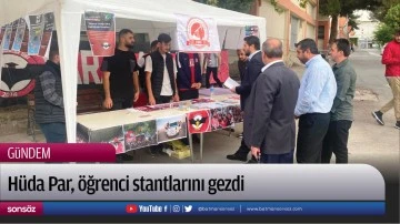 H&uuml;da Par, &ouml;ğrenci stantlarını gezdi