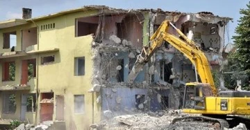 Hurda karşılığı bina yıkılacak