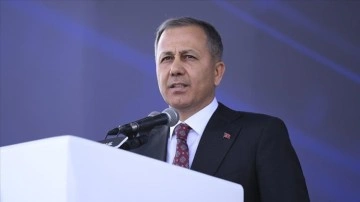 İ&ccedil;işleri Bakanı Ali Yerlikaya G&ouml;&ccedil; ve G&uuml;venlik Konularında A&ccedil;ıklamalarda Bulundu