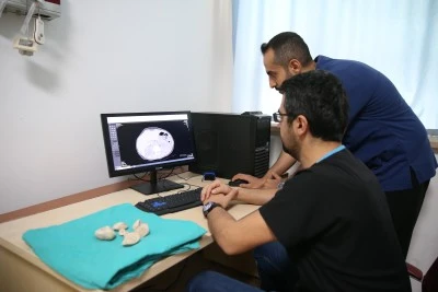 İdrar kanalından yarım kilogramlık 6 taş &ccedil;ıkarıldı