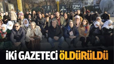İki gazeteci &ouml;ld&uuml;r&uuml;ld&uuml;