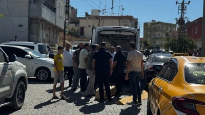 İki grup arasında &ccedil;ıkan silahlı kavgada 1 kişi &ouml;ld&uuml;, 6 kişi yaralandı