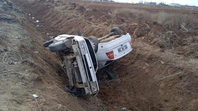 İki otomobilin &ccedil;arpıştığı kazada 4 kişi yaralandı