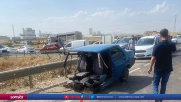 İki otomobilin &ccedil;arpıştığı kazada 4 kişi yaralandı