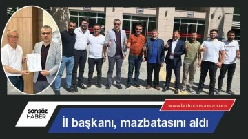 İl başkanı, mazbatasını aldı