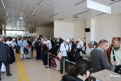 İlk hac kafilesi kutsal topraklara uğurlandı