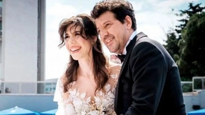 İlker Aksum ve Eşi Dilay Ekmek&ccedil;ioğlu Beklenen Bebeklerini Sevin&ccedil;le Karşılıyor