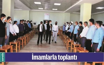 İMAMLARLA TOPLANTI