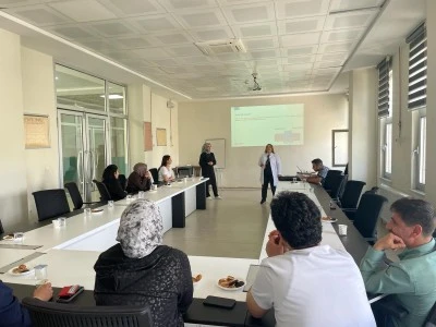 İşaret diliyle sağlık eğitimi verildi