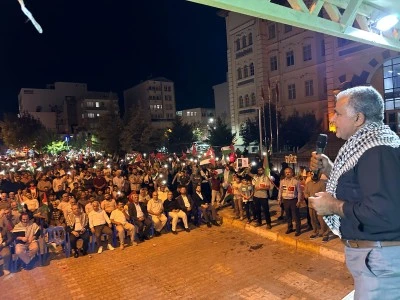 İsrail'in Gazze'ye saldırıları protesto edildi