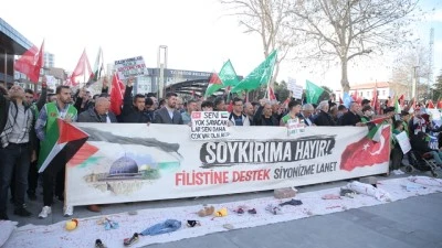 İsrail'in Gazze'ye y&ouml;nelik saldırıları protesto edildi