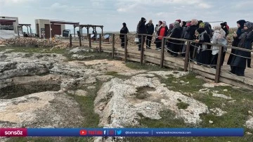 İstanbul'dan &uuml;niversite &ouml;ğrencileri G&ouml;beklitepe'yi gezdi