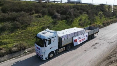 İyilik Yolu İnsani Yardım Derneği, AFAD gemisiyle Somali'ye gıda yardımı yapıyor