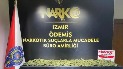İzmir'de Narkotik Su&ccedil;larla M&uuml;cadele: 156 Operasyonda 332 Kişi G&ouml;zaltına Alındı
