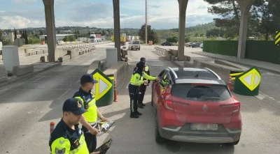 Jandarma ekipleri trafik denetimi yaptı