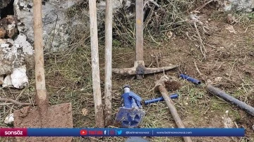 Ka&ccedil;ak kazı yapan 5 ş&uuml;pheli su&ccedil;&uuml;st&uuml; yakalandı
