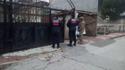 Ka&ccedil;ak sigara operasyonunda 4 ş&uuml;pheli yakalandı