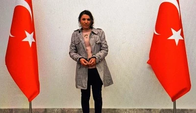 Kadın ter&ouml;rist teslim oldu
