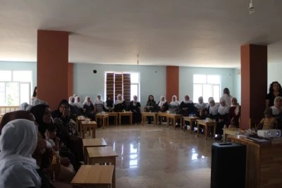Kadına y&ouml;nelik şiddete karşı mahallelerde farkındalık &ccedil;alışması