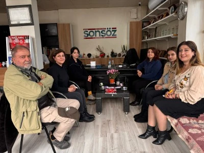 Kadınlar 23 Kasım&rsquo;da meşalelerle y&uuml;r&uuml;yecek