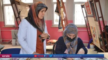 Kadınlar halı ve kilim at&ouml;lyelerinde dokuma k&uuml;lt&uuml;r&uuml;n&uuml; yaşatıyor